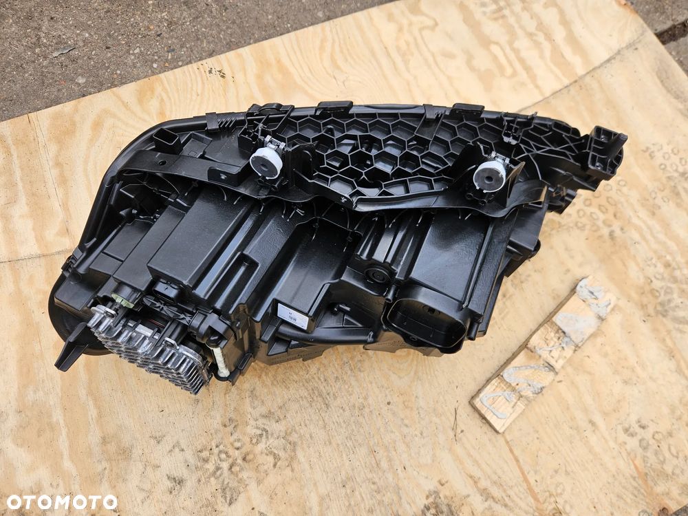 Lampa Prawa BMW X5 G05 X6 G06.     5A8E106 - 9