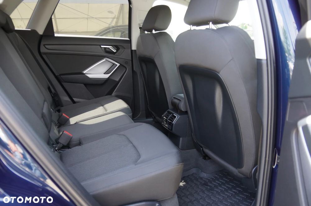 Audi Q3 40 TDI Quattro S tronic advanced - 28