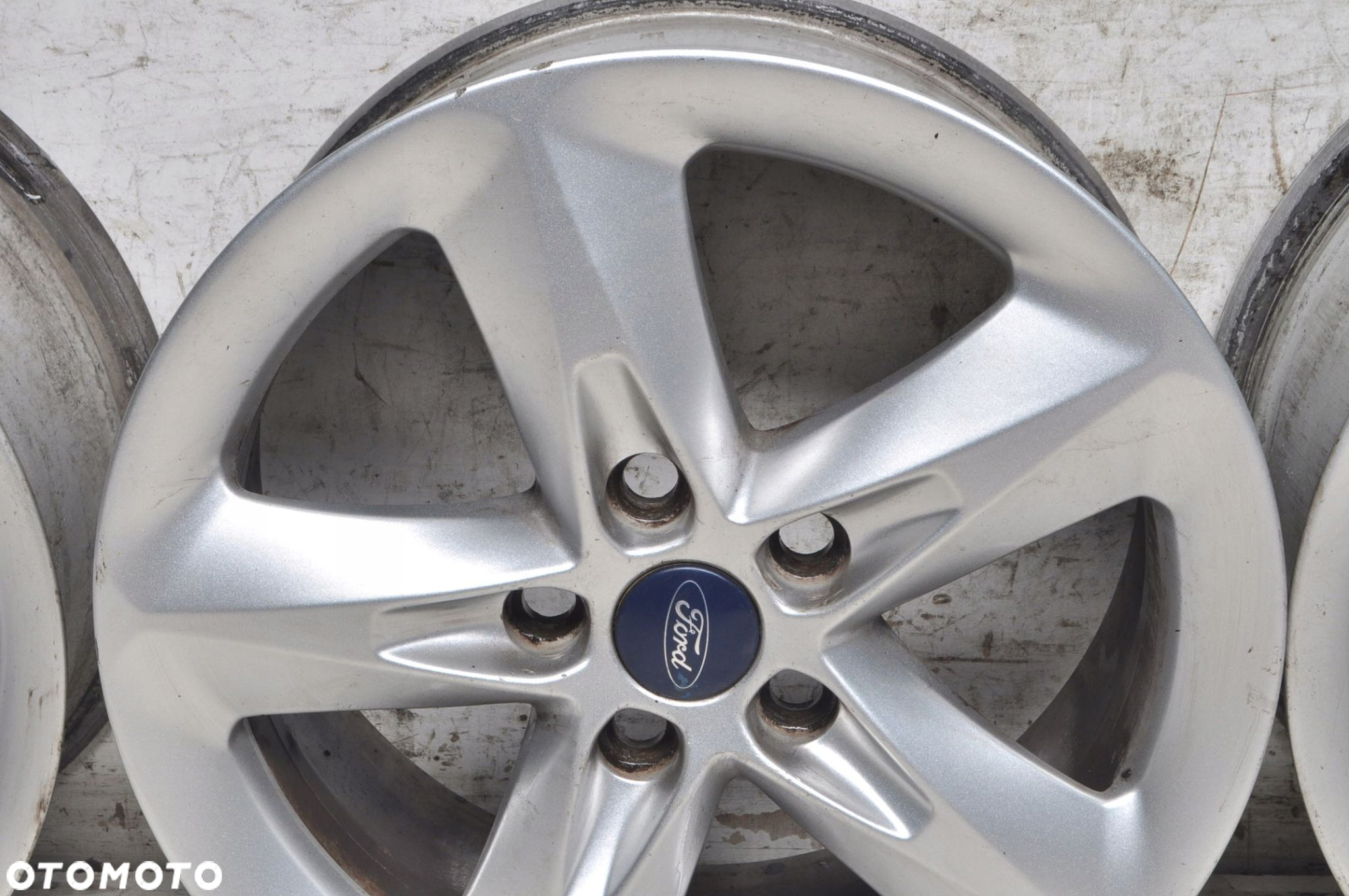 FORD FOCUS MK3 MK4 PUMA KUGA FELGI ALUMINIOWE 8M5J-EA R16 7J 5X108 ET50 - 8