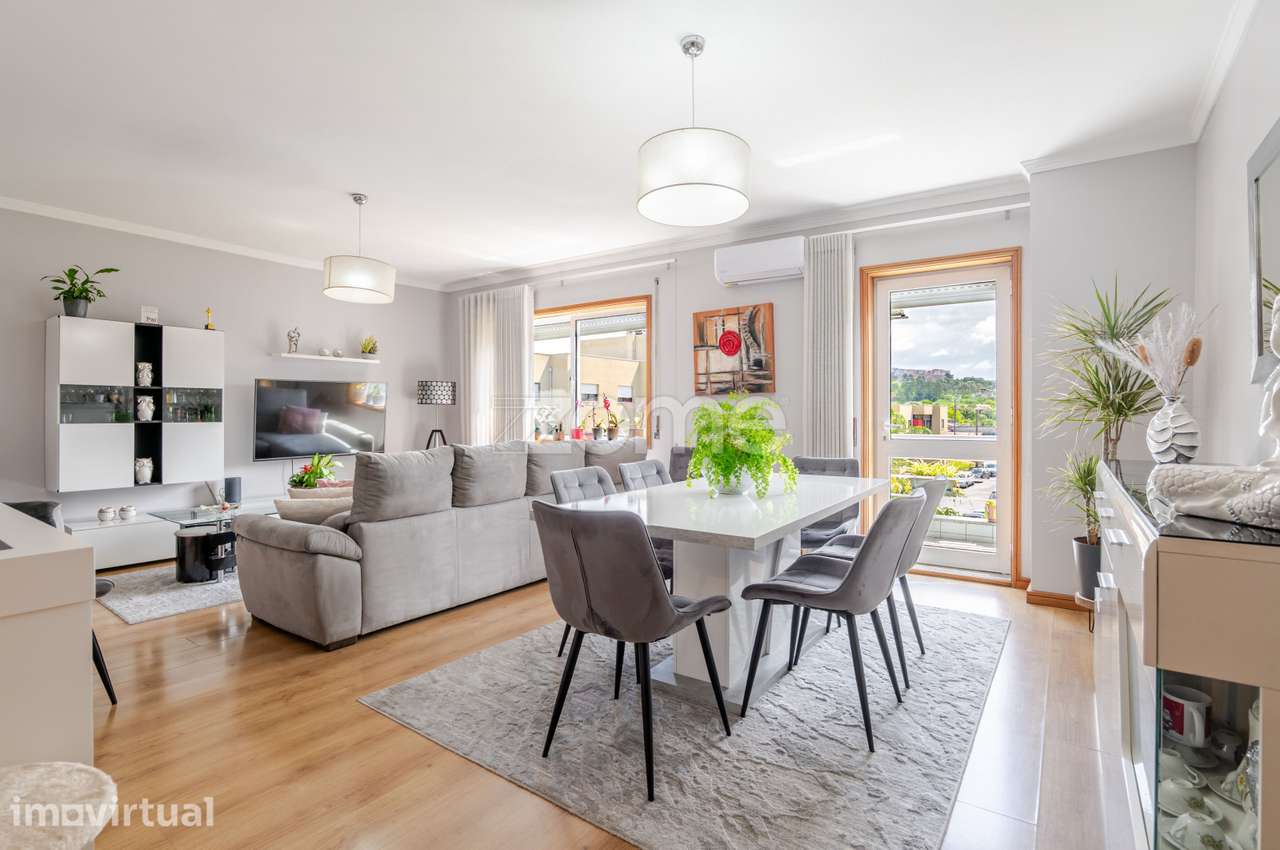 Duplex T3 com Terraço e Vista Mar em Gaia - Grande imagem: 2/41