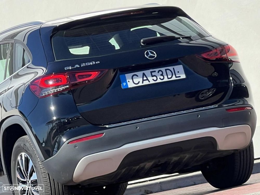 Mercedes-Benz GLA 250 e Style - 34