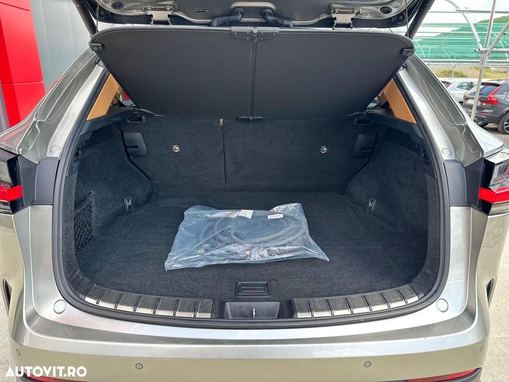 Lexus Seria NX 450h+ E-FOUR Luxury Line - 19