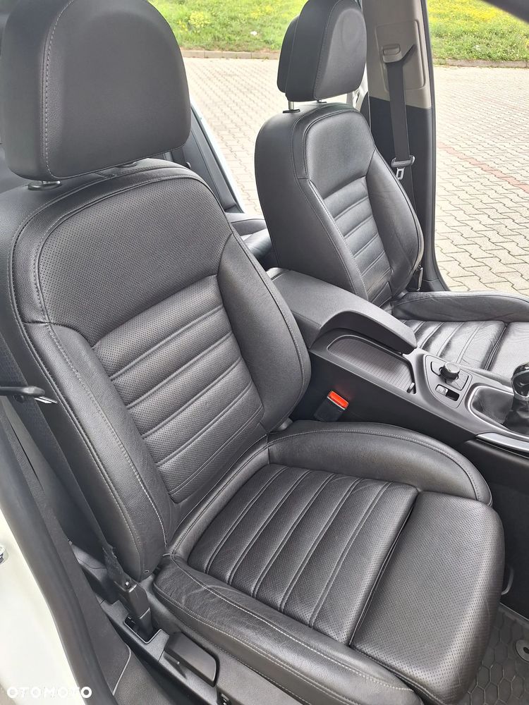 Opel Insignia 2.0 CDTI Cosmo - 10