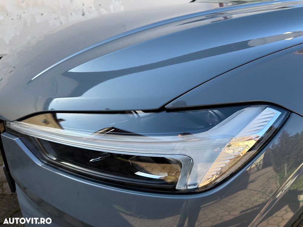 Volvo XC 60 B4 D AWD Geartronic Inscription - 8