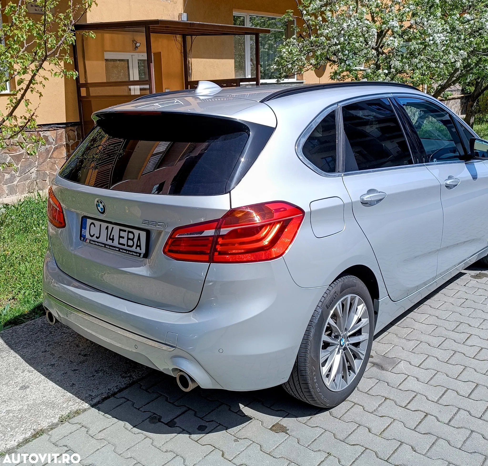 BMW Seria 2 220i AT Luxury Line - 6