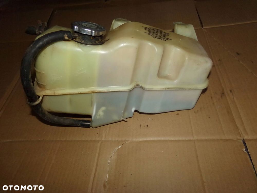 zbiornik wyrównawczy korek chrysler 300m 3.5 v6 - 3