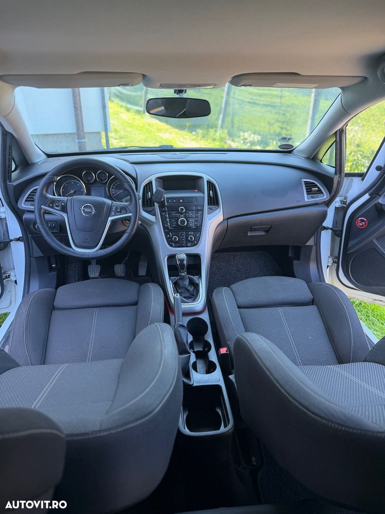 Opel Astra 1.7 CDTI - 4