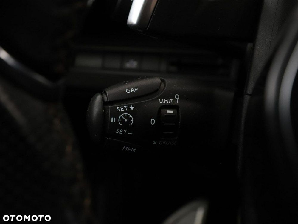 Peugeot 5008 2.0 BlueHDI GT S&S EAT8 - 38