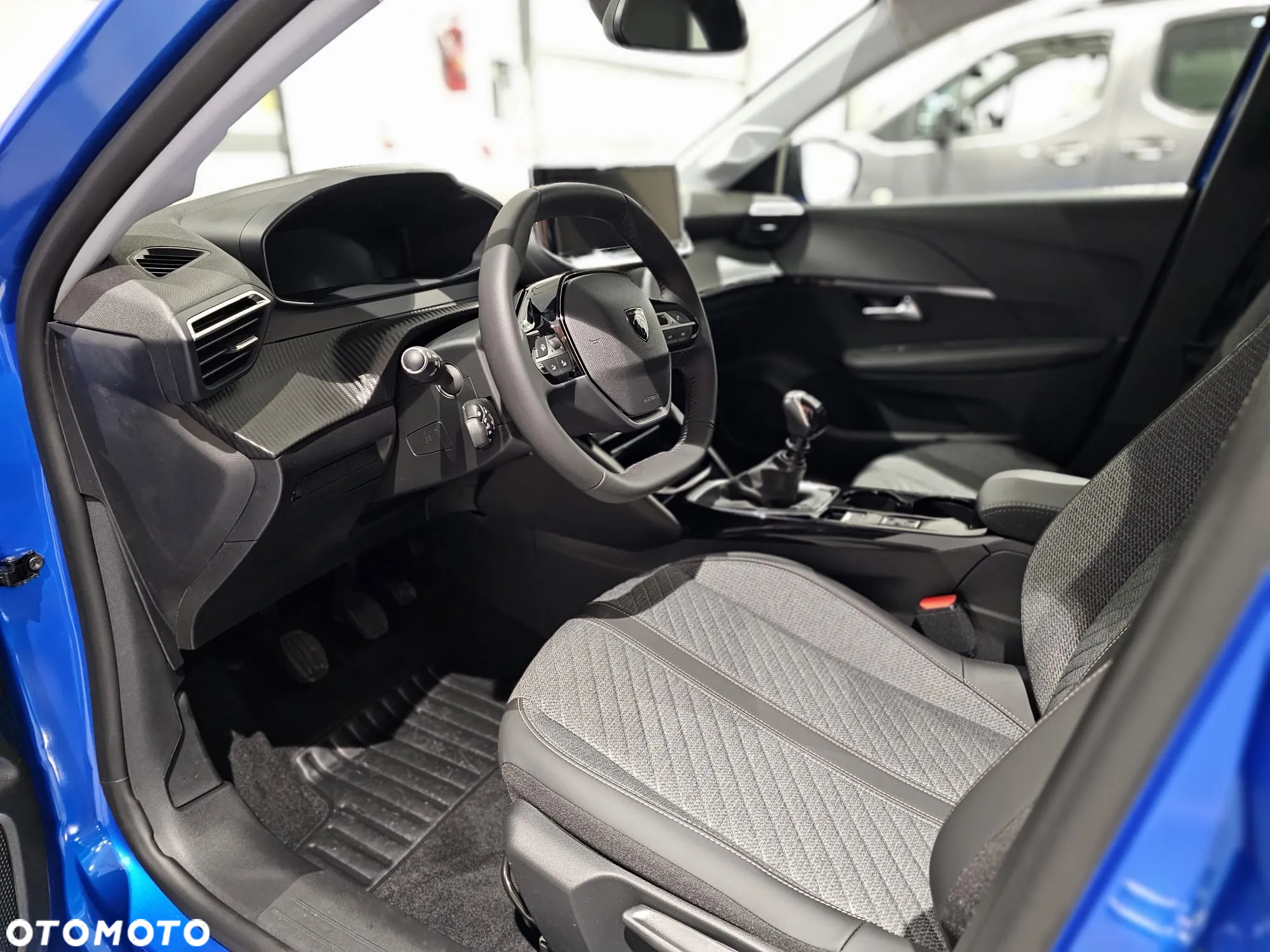 Peugeot 208 1.2 PureTech Allure S&S - 10