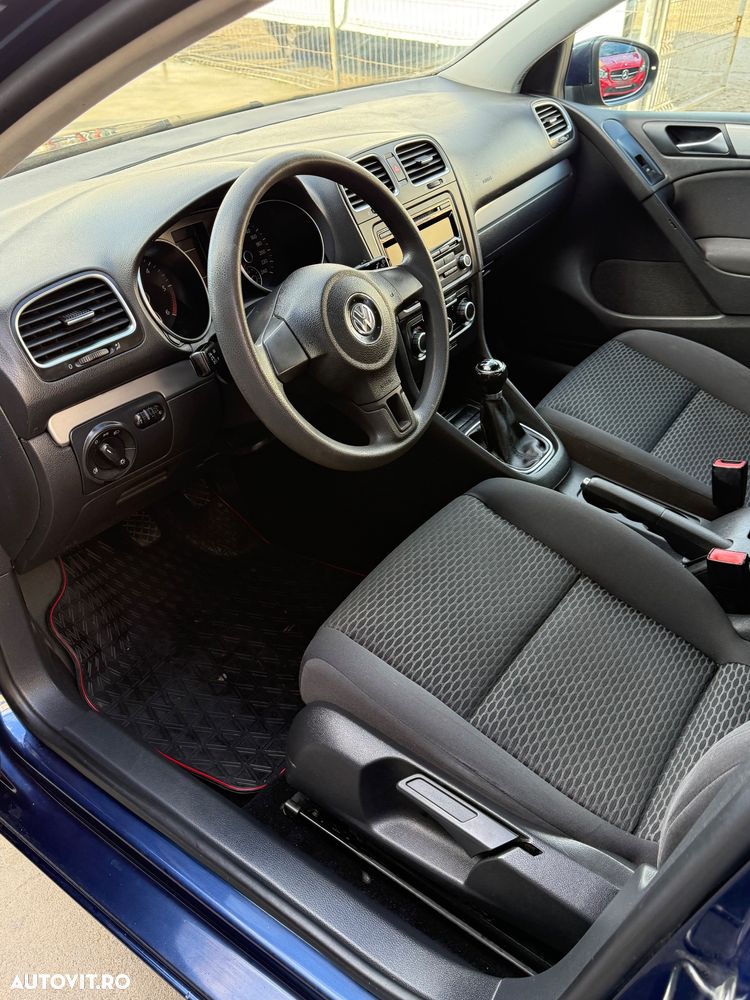 Volkswagen Golf 2.0 TDI Comfortline - 6