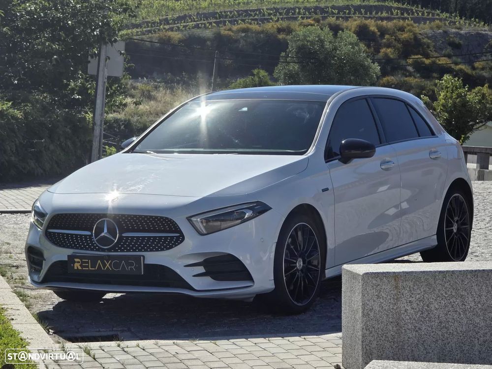 Mercedes-Benz A 250 e 8G-DCT AMG Line - 39
