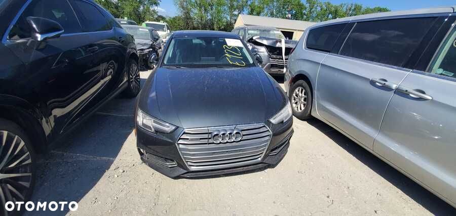 Audi A4 Limousine - 15