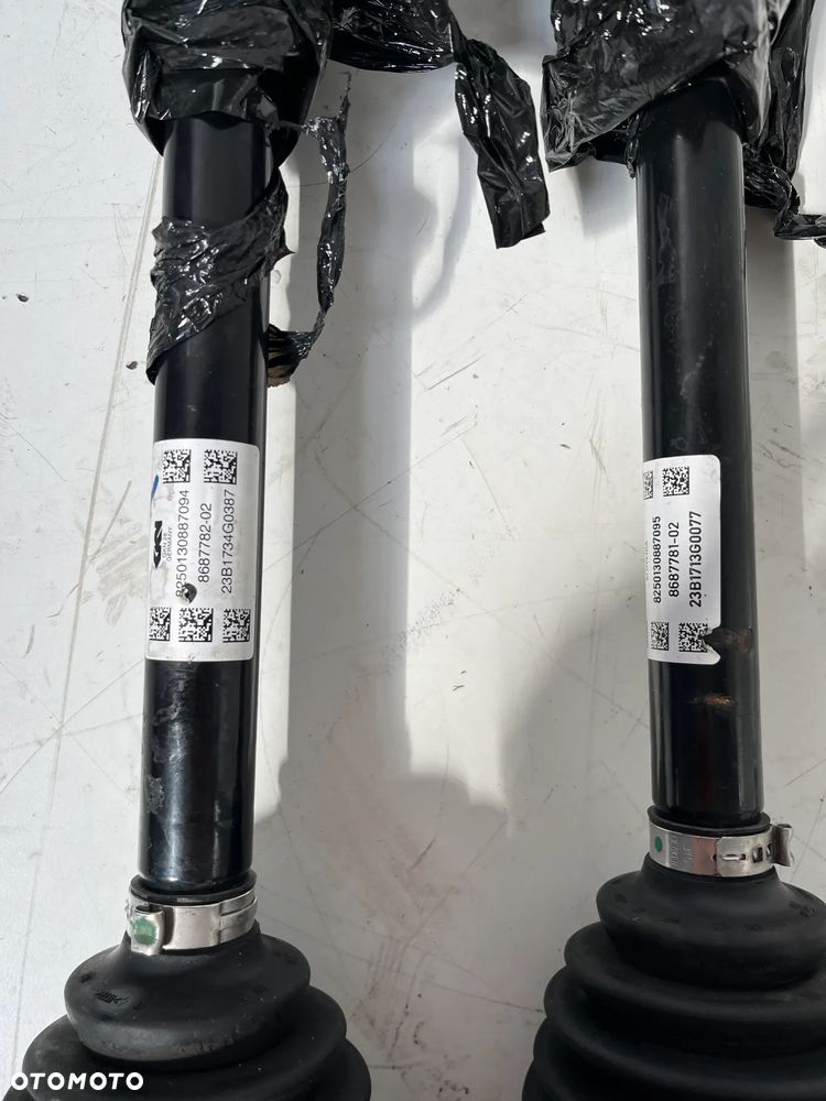 BMW X3 G01 PÓŁOŚ LEWA PRAWA PRZÓD 8687781 8687782 - 8