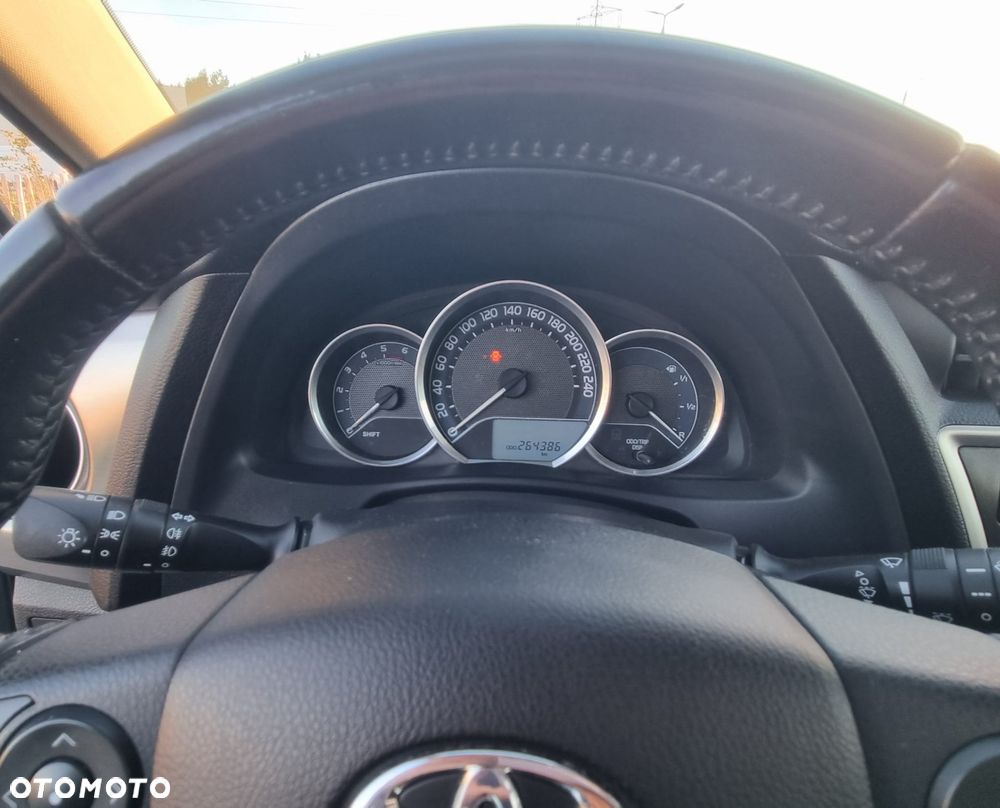 Toyota Auris - 6
