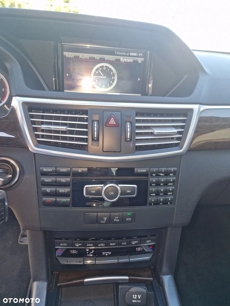 Mercedes-Benz Klasa E 220 BlueTEC 7G-TRONIC Elegance - 14