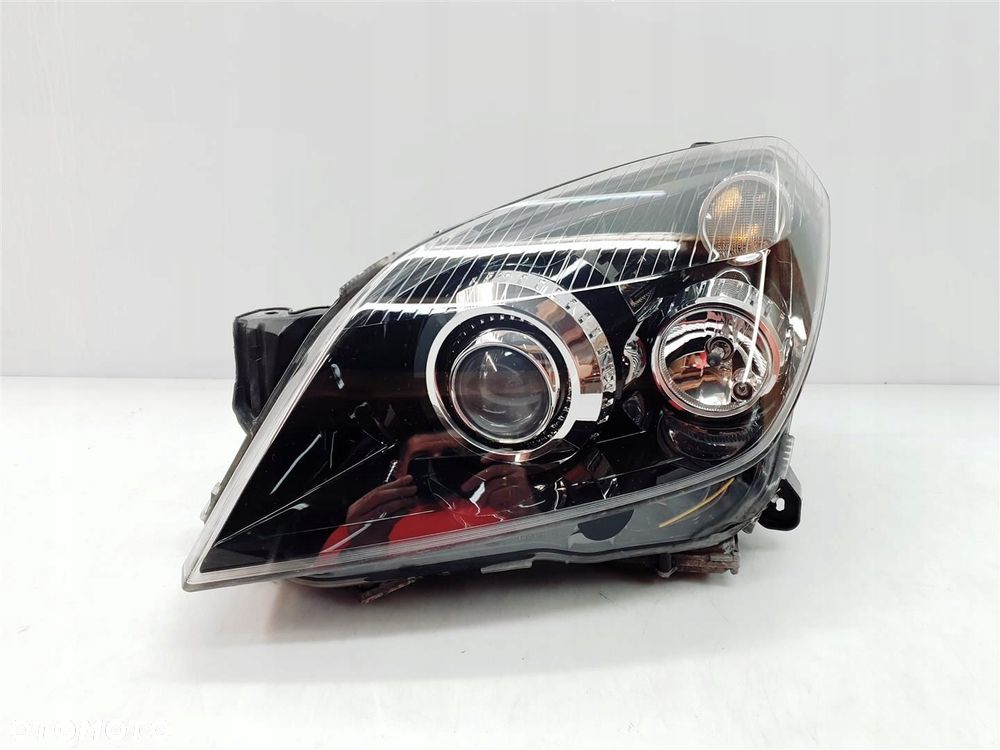 OPEL ASTRA 3 III H 04r LAMPA PRZÓD XENON SKRĘTNY