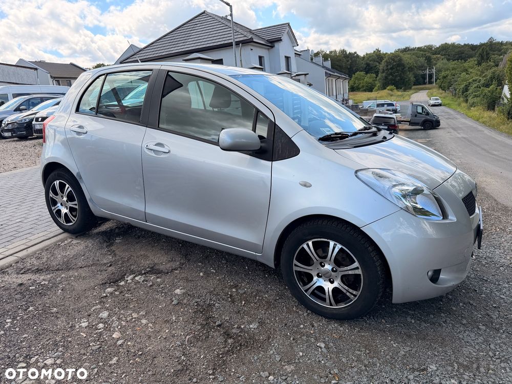 Toyota Yaris 1.4 D-4D Luna - 4