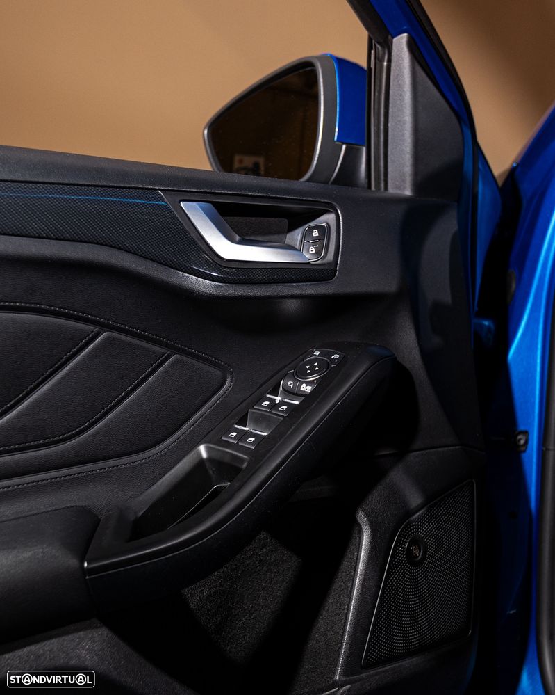 Ford Focus SW 1.0 EcoBoost ST-Line - 20