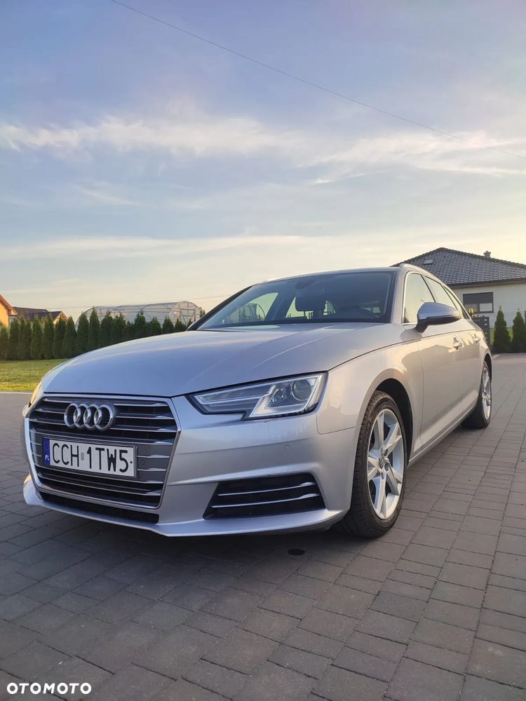 Audi A4 - 1