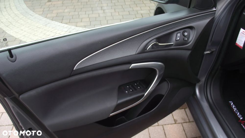 Opel Insignia 1.4 T Elegance S&S - 24