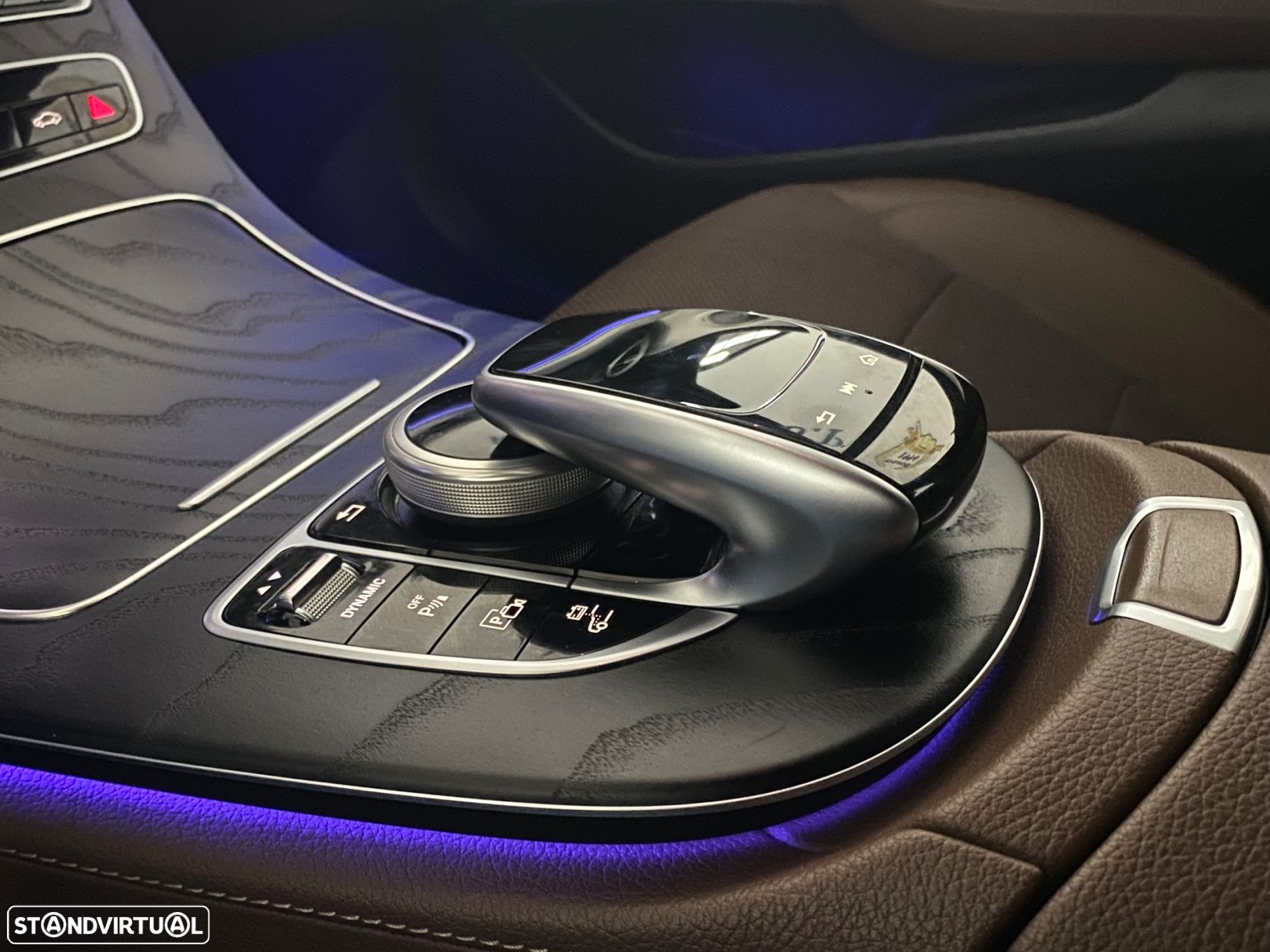 Mercedes-Benz E 300 de Avantgarde - 40