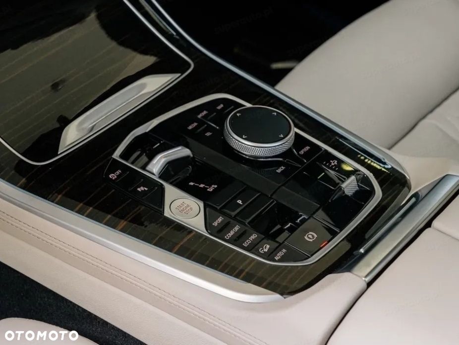 BMW X5 xDrive40d mHEV M Sport sport - 13