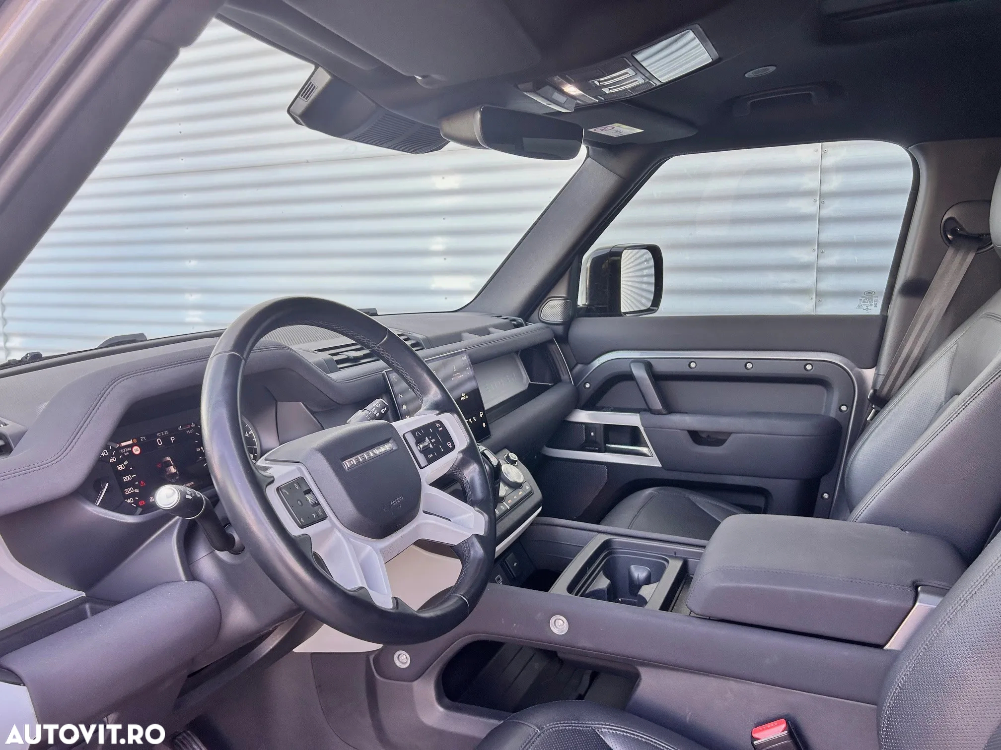 Land Rover Defender 110 3.0D 300 MHEV SE - 7