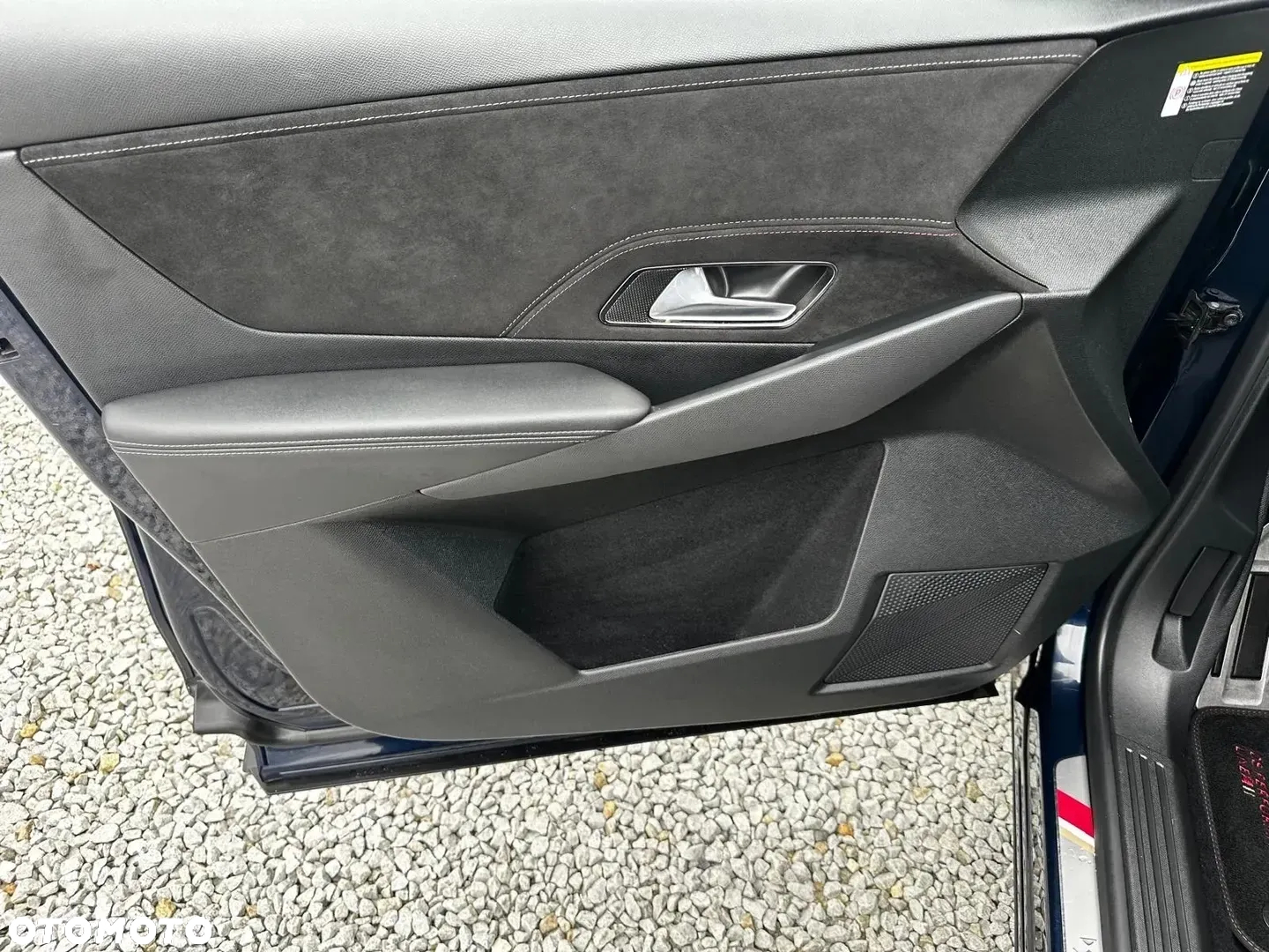 DS Automobiles DS 7 Crossback 1.6 E-Tense Performance Line + - 26