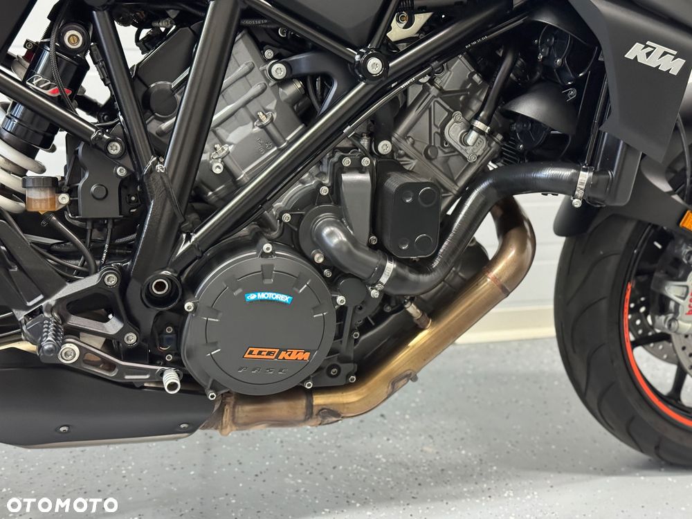 KTM Super Duke - 10