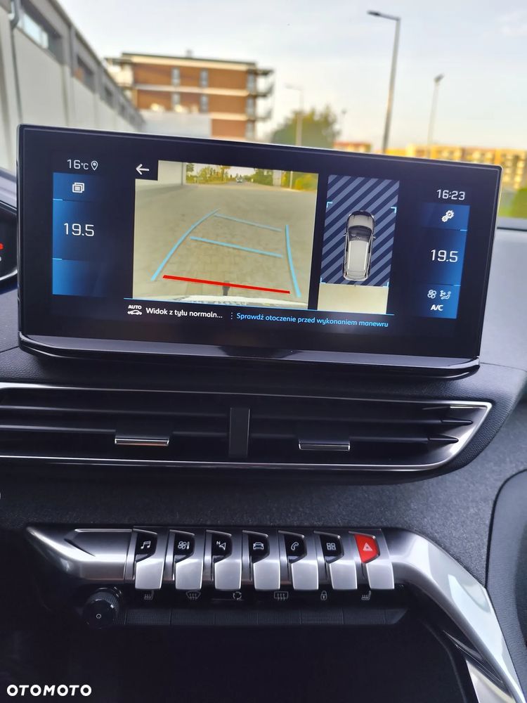 Peugeot 3008 - 15