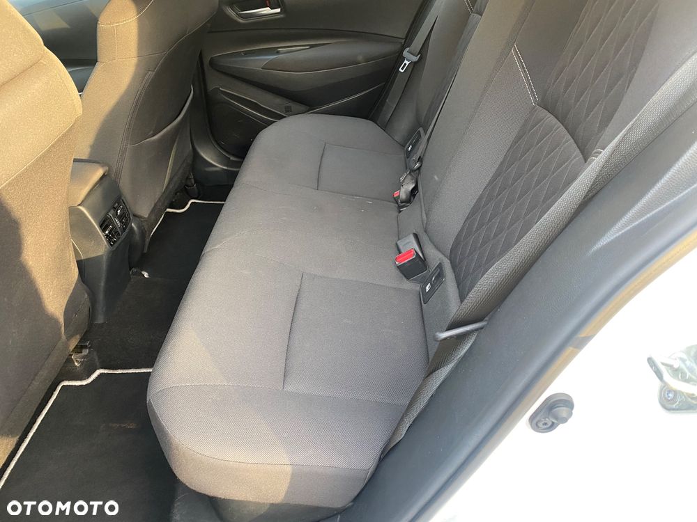 Toyota Corolla 1.8 Hybrid Comfort - 26