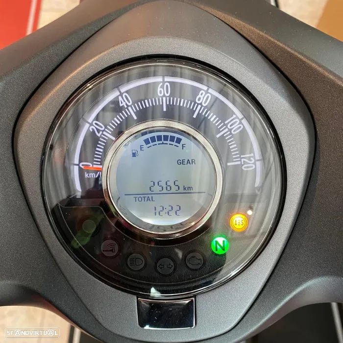 Honda Super Cub 125 - 9