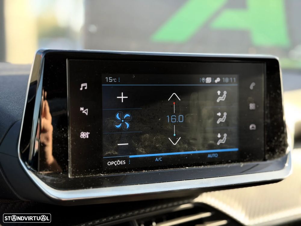 Peugeot 2008 PureTech 130 Active Pack - 18