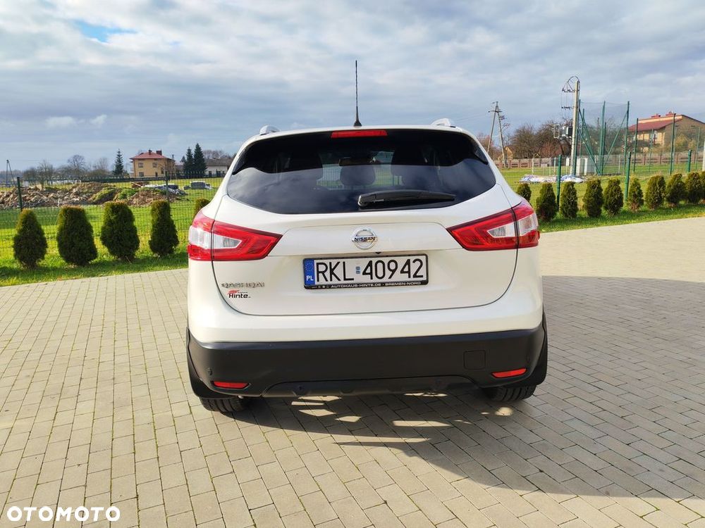 Nissan Qashqai 1.5 dCi DPF 360 - 6