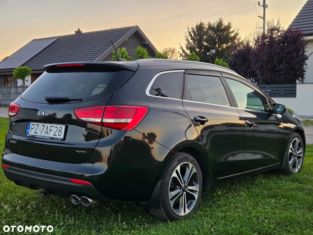 Kia Ceed 1.6 CRDi DCT GT Line - 4