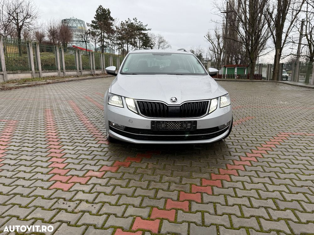 Skoda Octavia - 2