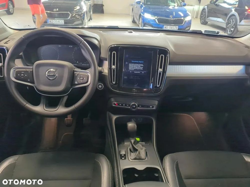 Volvo XC 40 T3 Momentum - 7