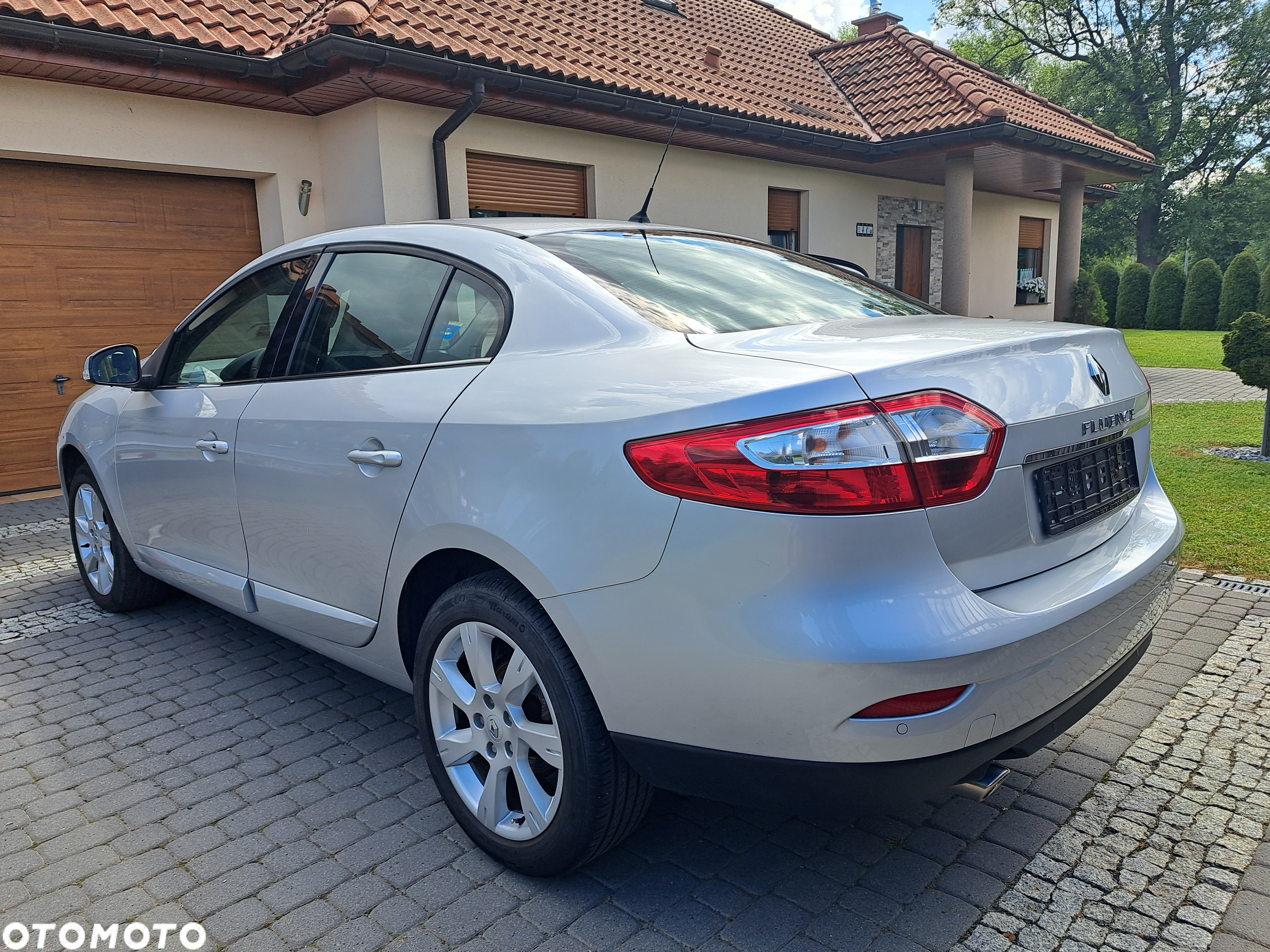 Renault Fluence 2.0 16V 140 Dynamique - 11