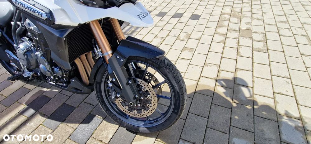 Triumph Tiger - 4
