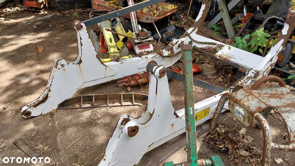 bobcat  463 kabina - 3