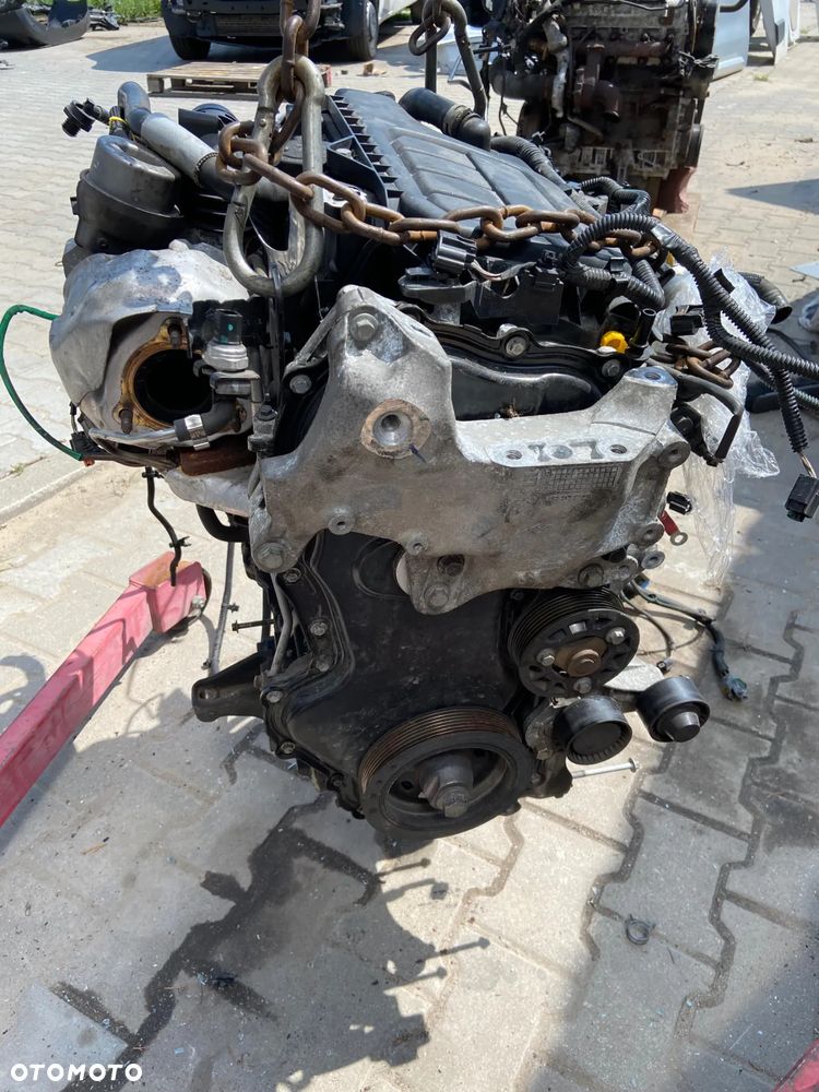 TRAFIC III VIVARO silnik - 4