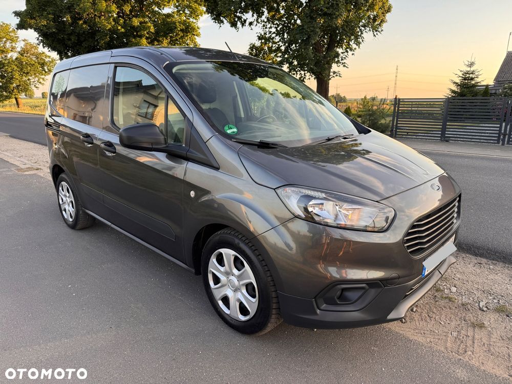 Ford Transit Courier - 3