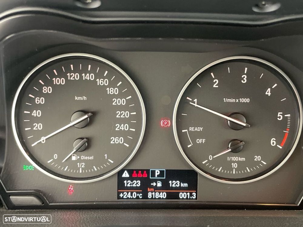 BMW 216 Active Tourer d Auto - 9