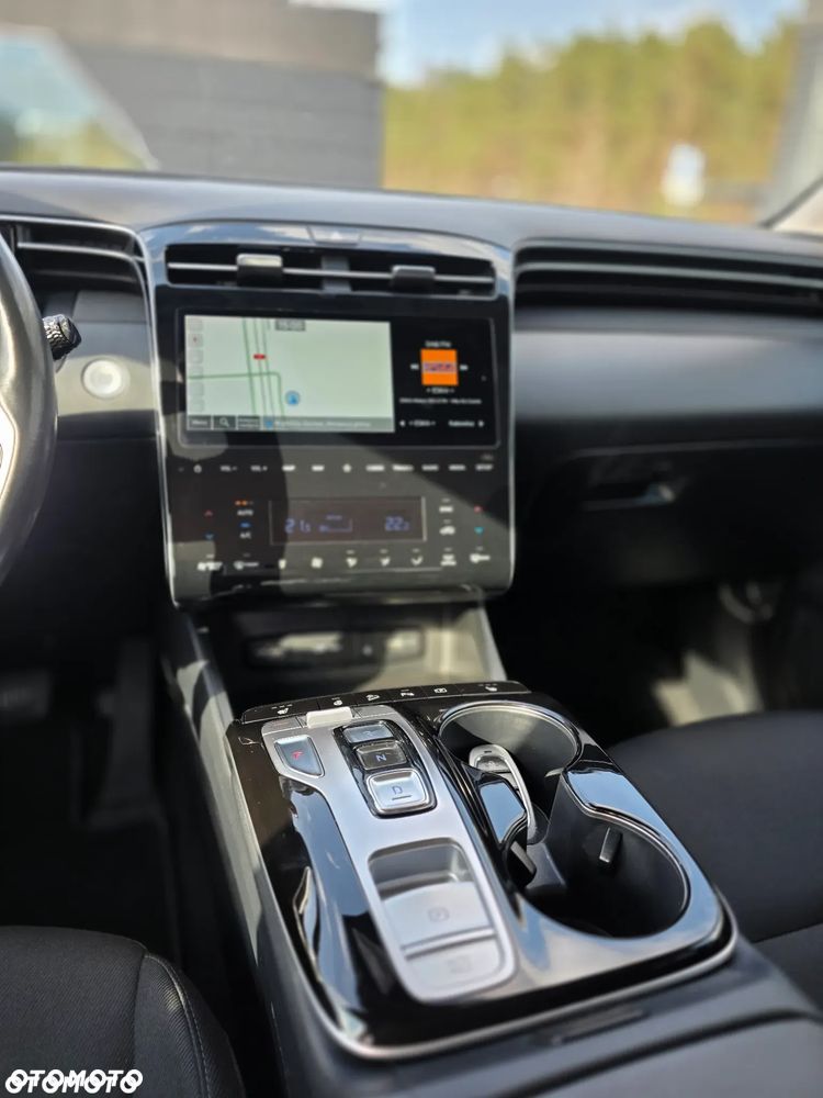 Hyundai Tucson 1.6 T-GDi HEV Executive 4WD - 23