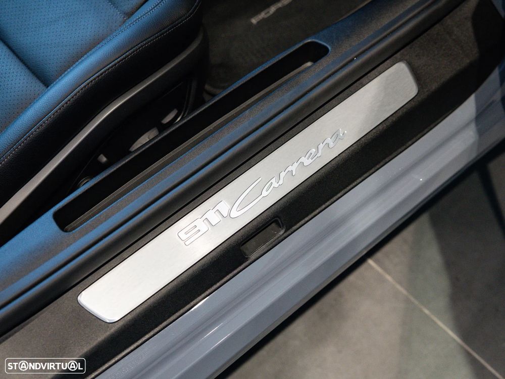 Porsche 911 (992) Carrera Cabriolet PDK - 55