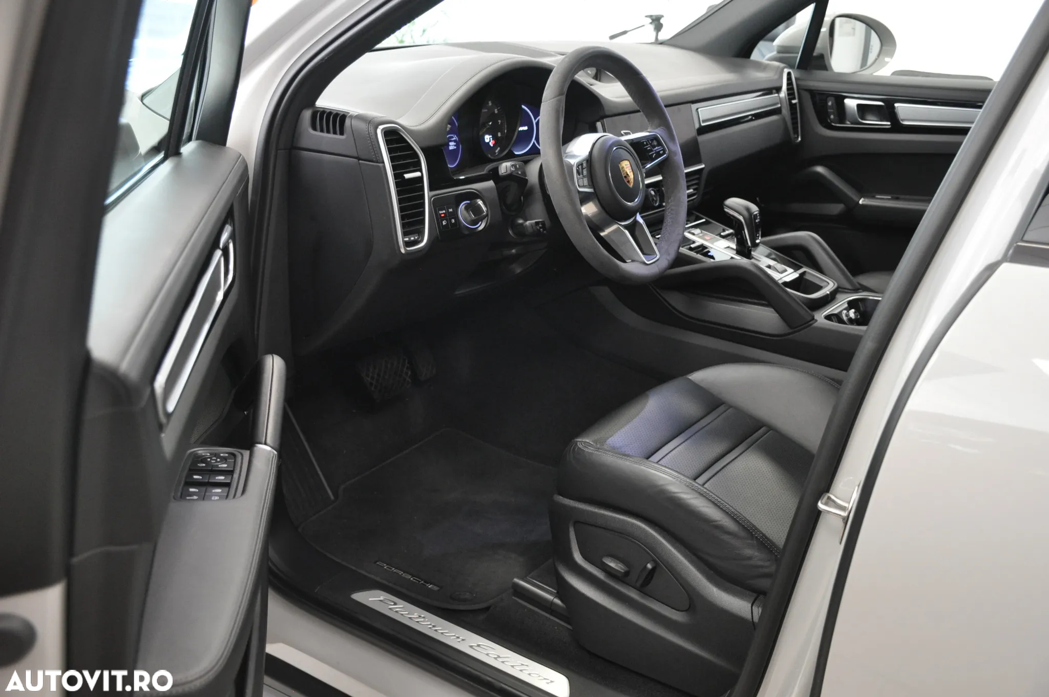 Porsche Cayenne E-Hybrid - 9