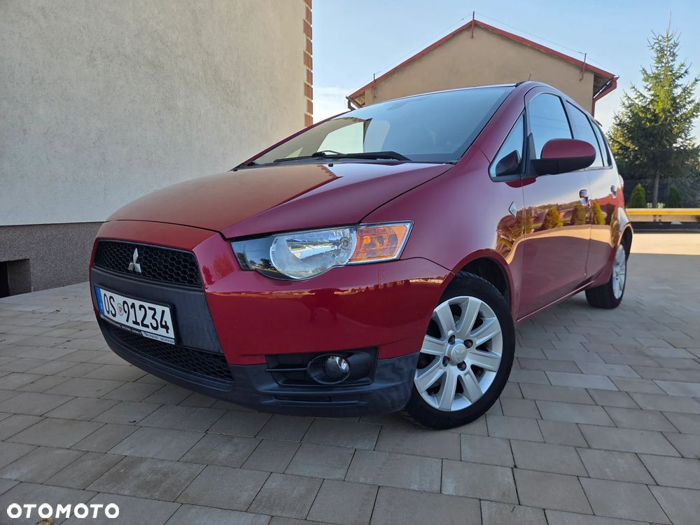 Mitsubishi Colt - 4