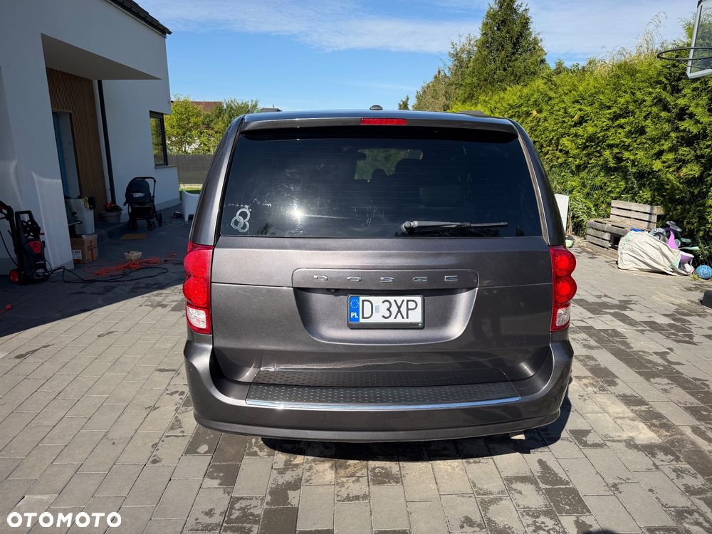 Dodge Grand Caravan 3.6 R/T - 5