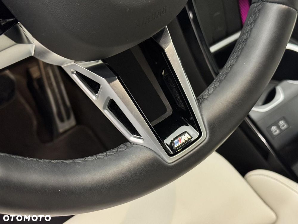 BMW X1 - 19