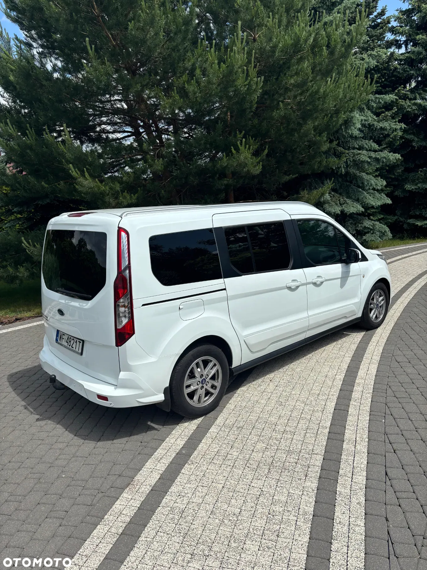 Ford Tourneo Connect Gr 1.5 TDCi Titanium - 12